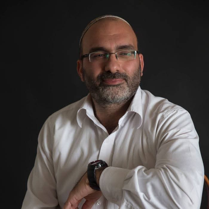 אהרן בס — פורטרט